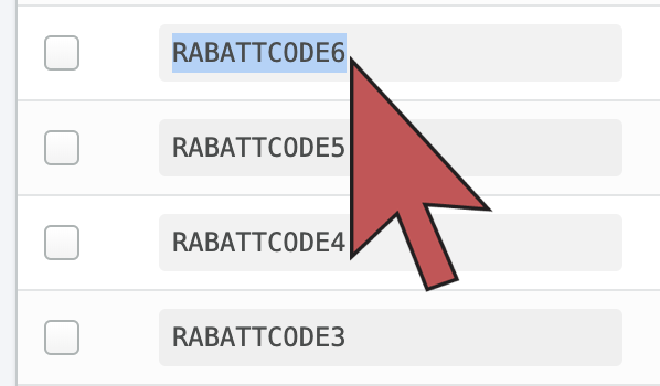 Zeigt杯Pfeil, der uber einem hervorgehobenen Rabattcode schwebt。